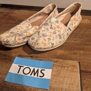 Wildflower Toms